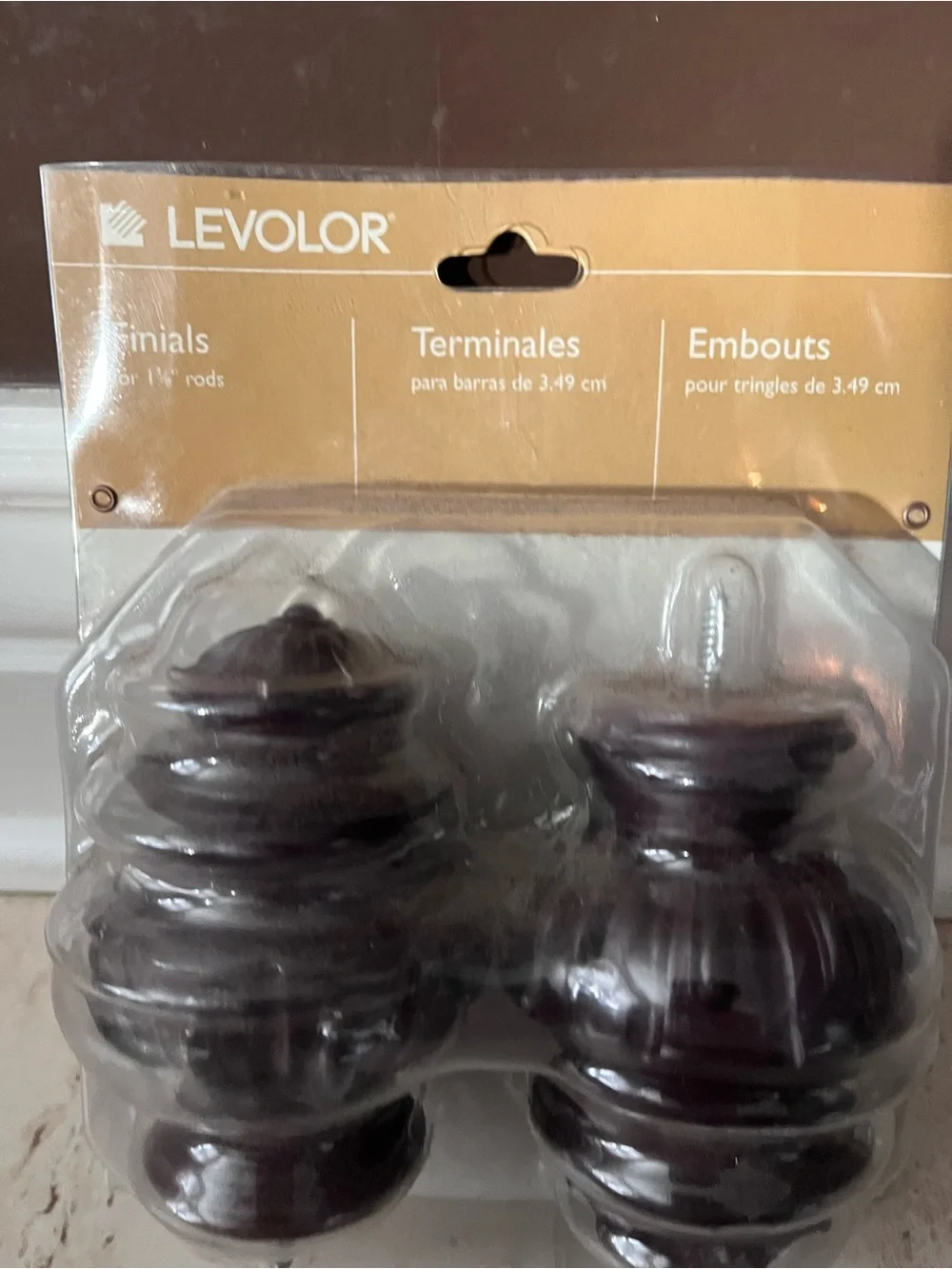 Levolor Curtain Rod Medalln Wood Drapery Finials set of 2 NIB new